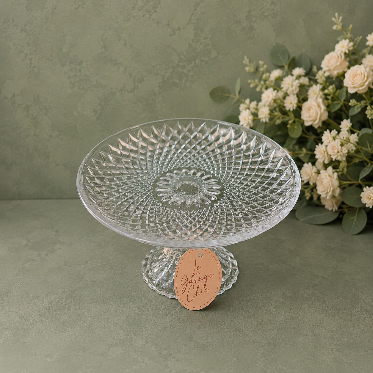 Crystal Glass Pedestal Tray – Decorative Serving Stand for Cakes, Desserts & Events